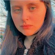 Offro ripetizioni di lingua inglese, lingua spagnola ed eventualmente altre materiare trattate nel corso del mio percorso di studi